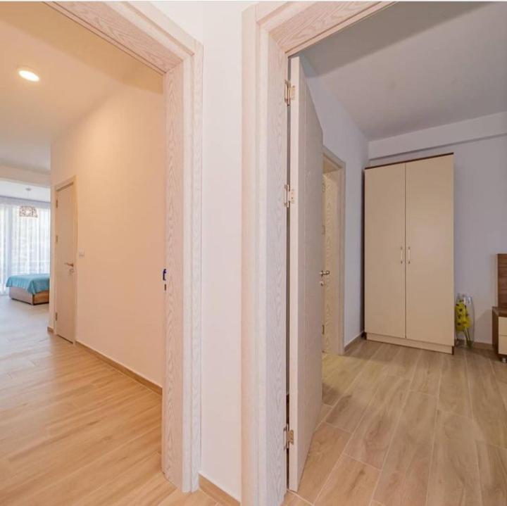 Passerella Apartments Бар Екстериор снимка